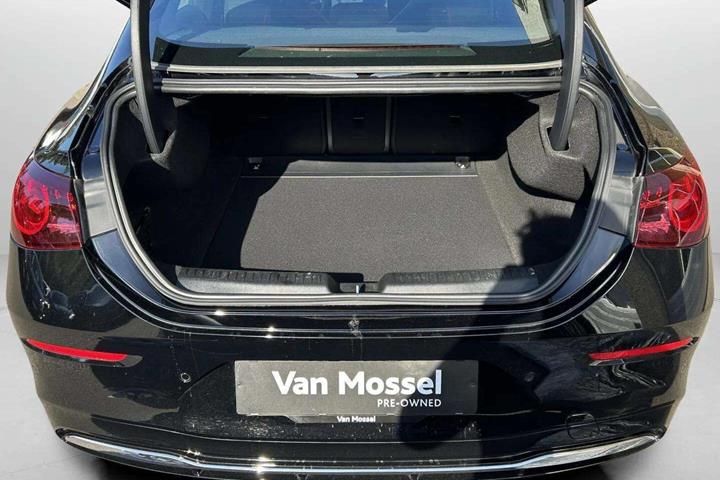 Sort Mercedes CLA250+ fra 2026