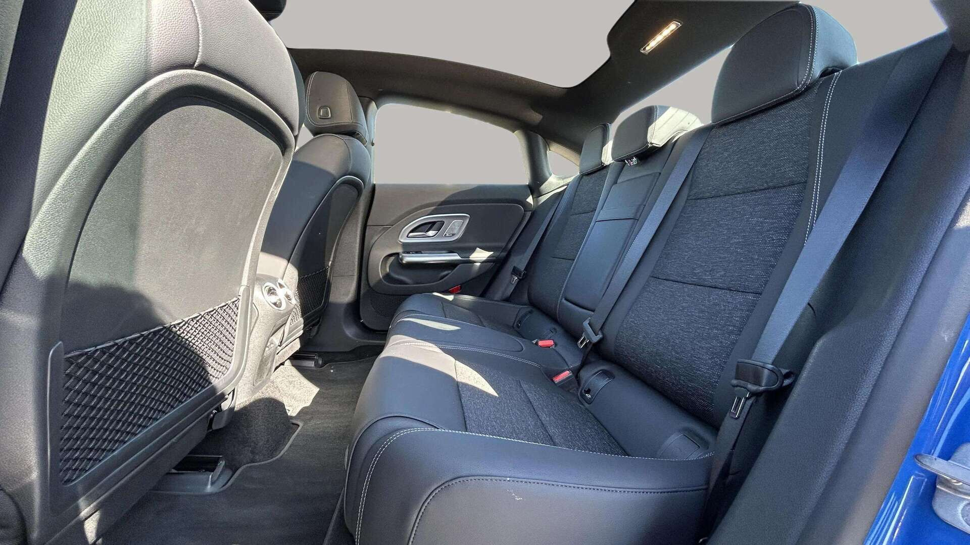 Sort Mercedes CLA250+ fra 2026