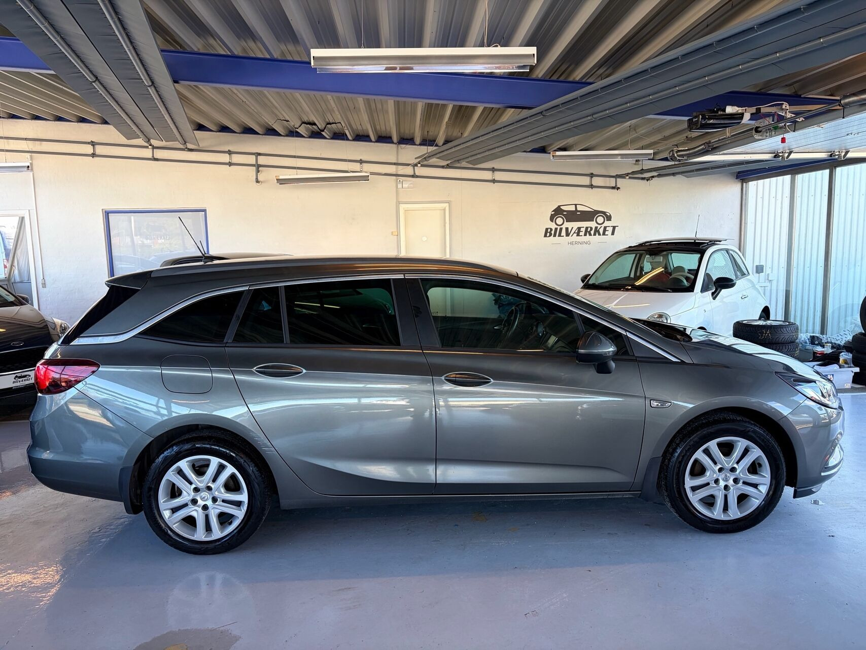 undefined Opel Astra fra 2019
