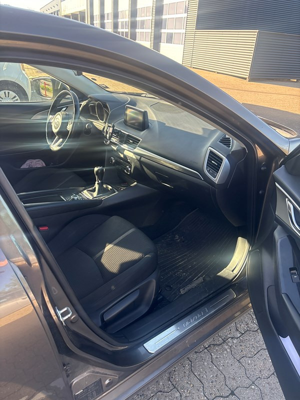 undefined Mazda 3 fra 2017