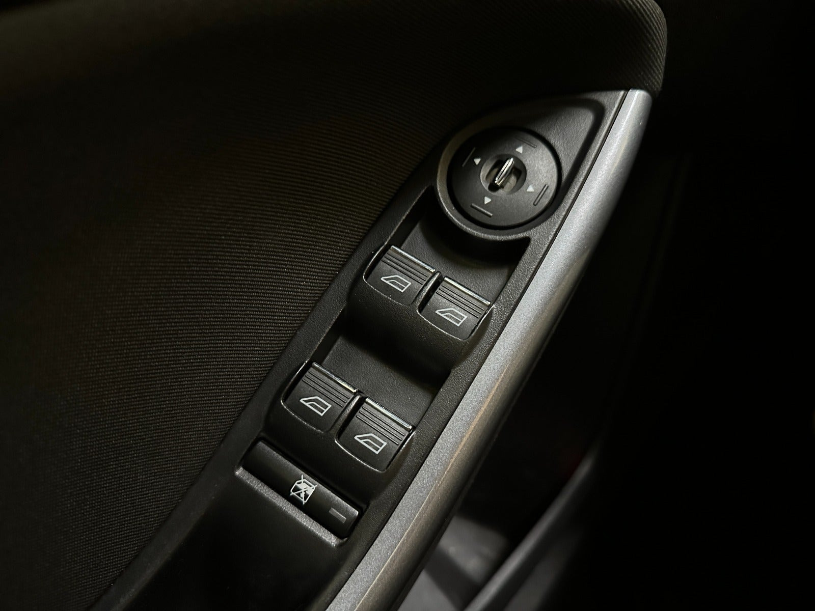 Sort Ford Focus fra 2012