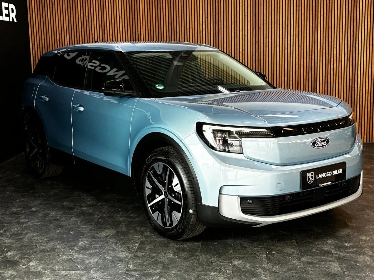 Blå Ford Explorer fra 2024