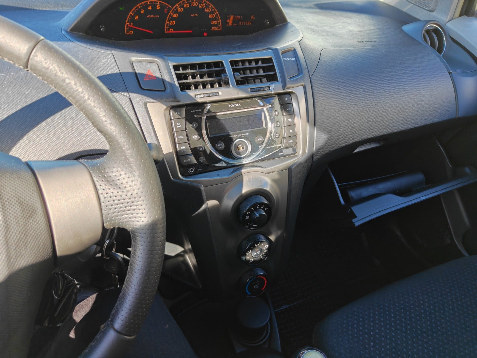 undefined Toyota Yaris fra 2010