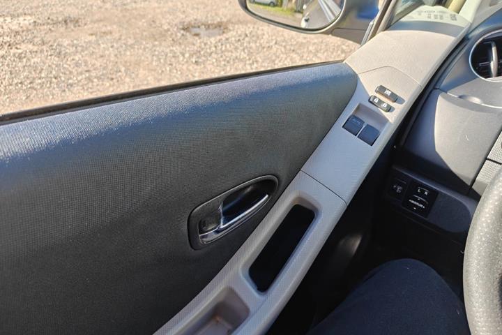 undefined Toyota Yaris fra 2010