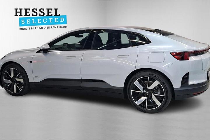 Hvid Polestar 4 fra 2025