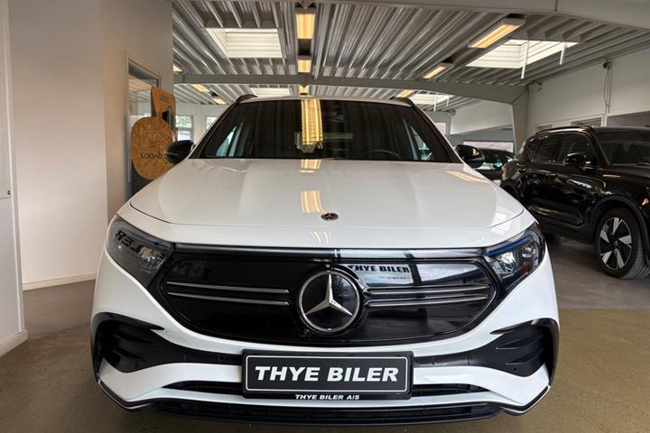 Hvid Mercedes EQA250 fra 2023