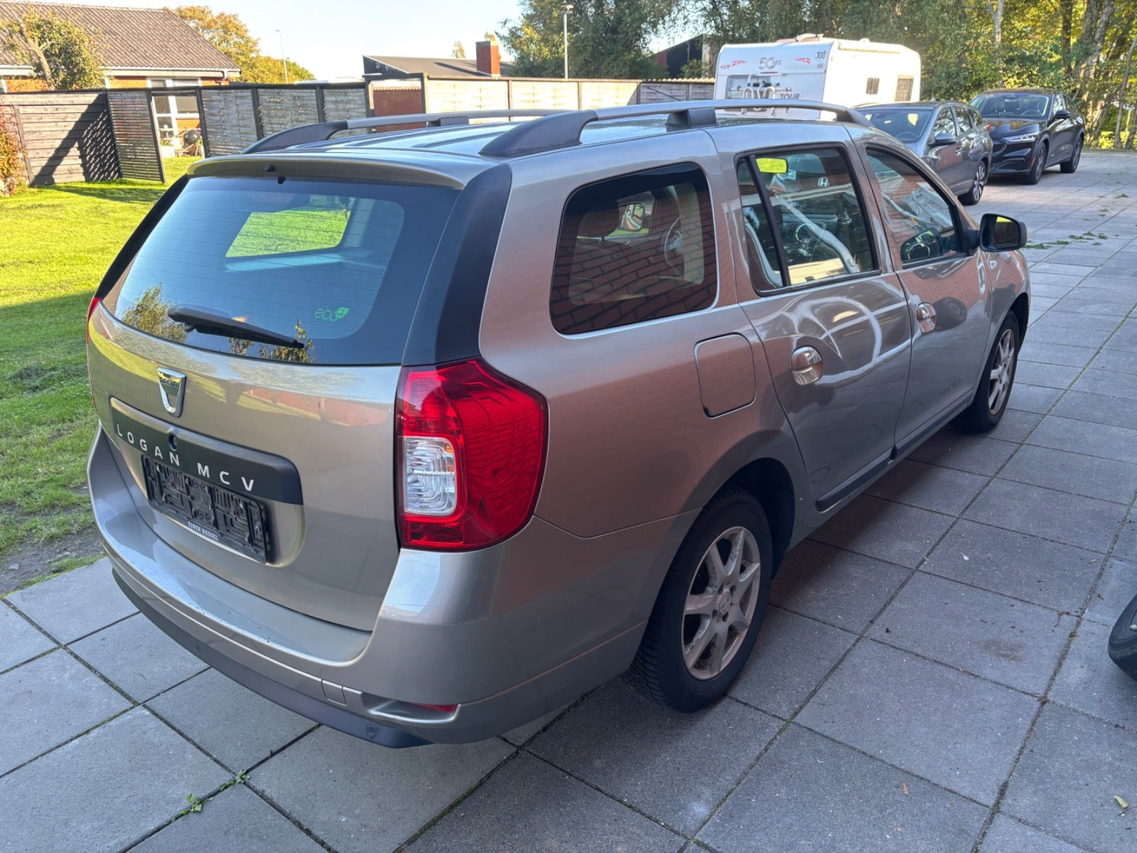 undefined Dacia Logan fra 2014
