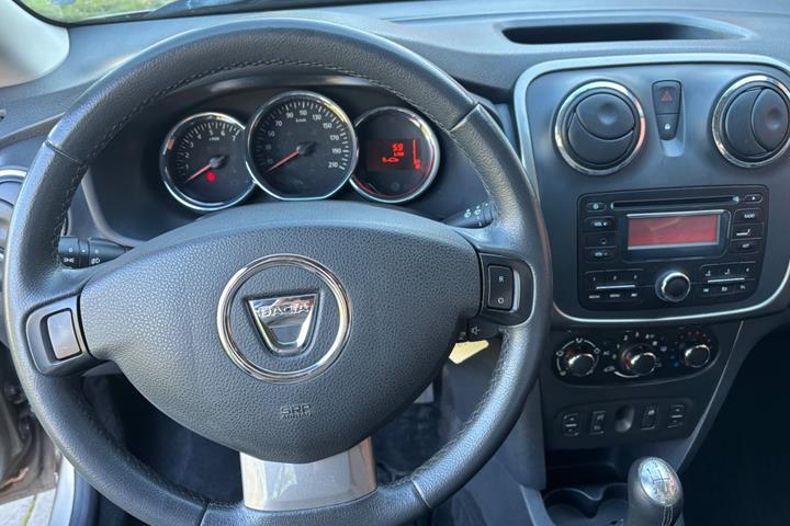 undefined Dacia Logan fra 2014