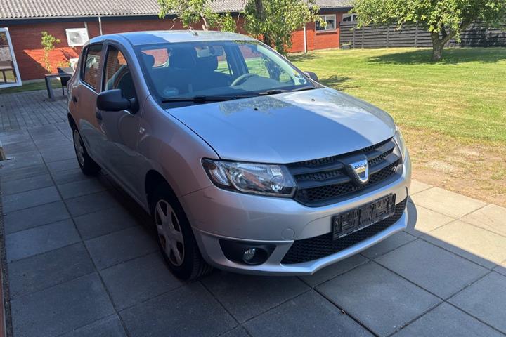 undefined Dacia Sandero fra 2016
