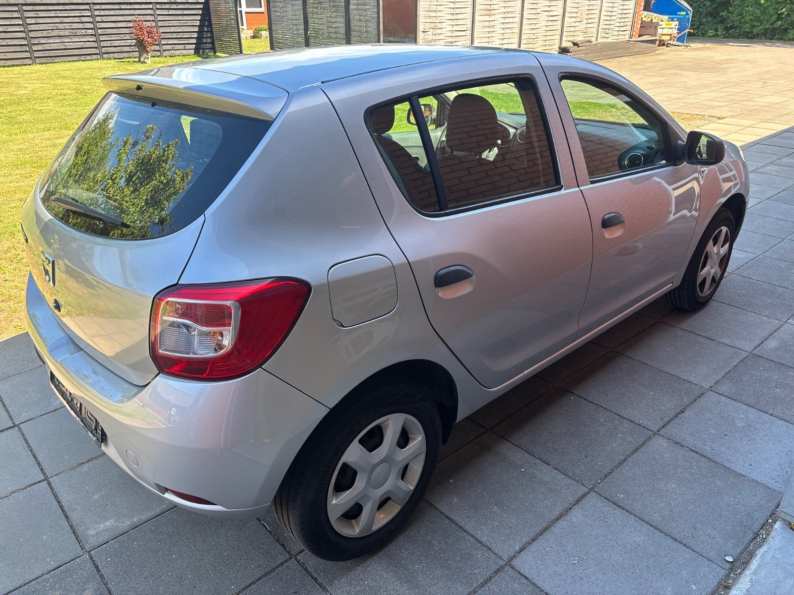 undefined Dacia Sandero fra 2016