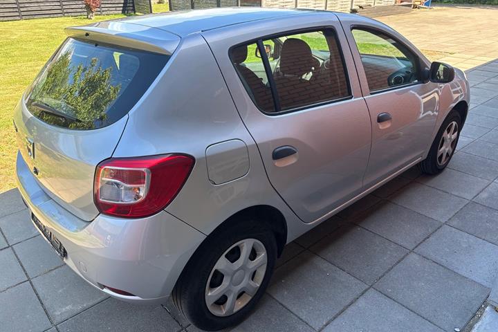 undefined Dacia Sandero fra 2016