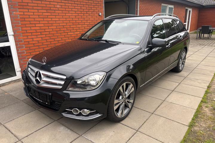 undefined Mercedes C200 fra 2013
