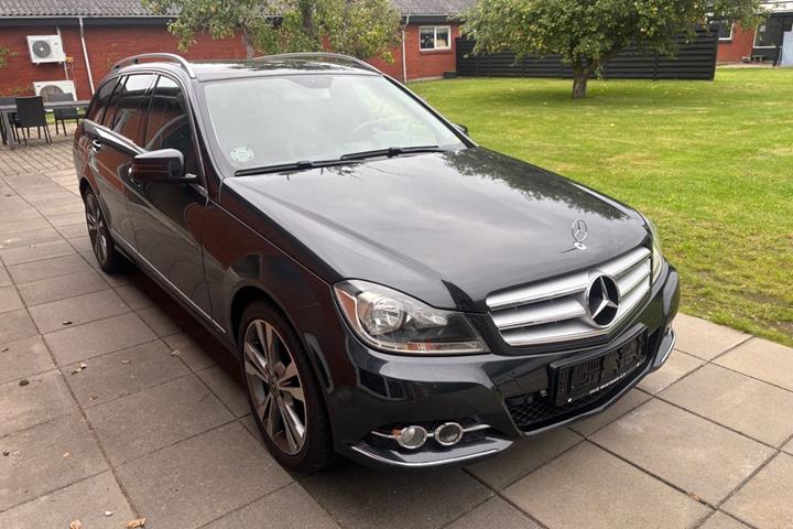 undefined Mercedes C200 fra 2013