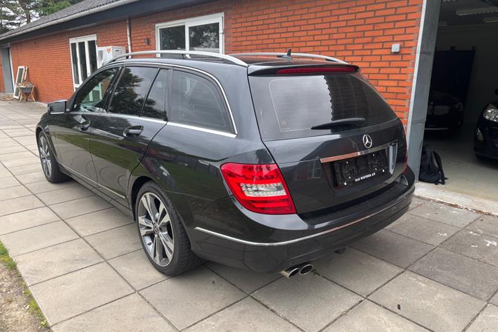 undefined Mercedes C200 fra 2013