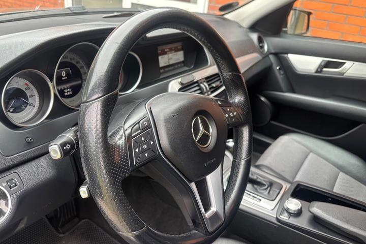undefined Mercedes C200 fra 2013