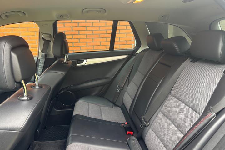 undefined Mercedes C200 fra 2013