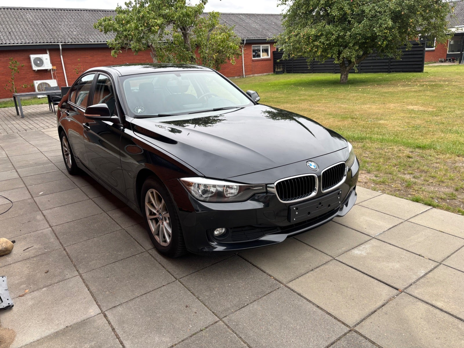 undefined BMW 320d fra 2012
