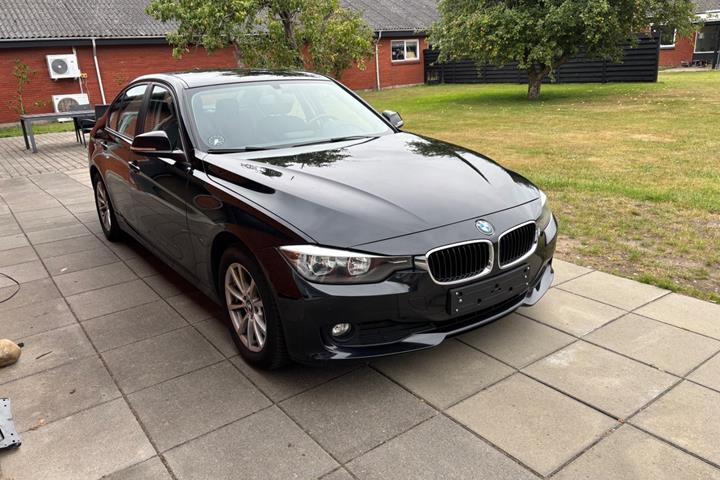 undefined BMW 320d fra 2012