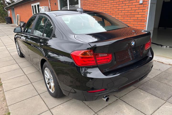 undefined BMW 320d fra 2012