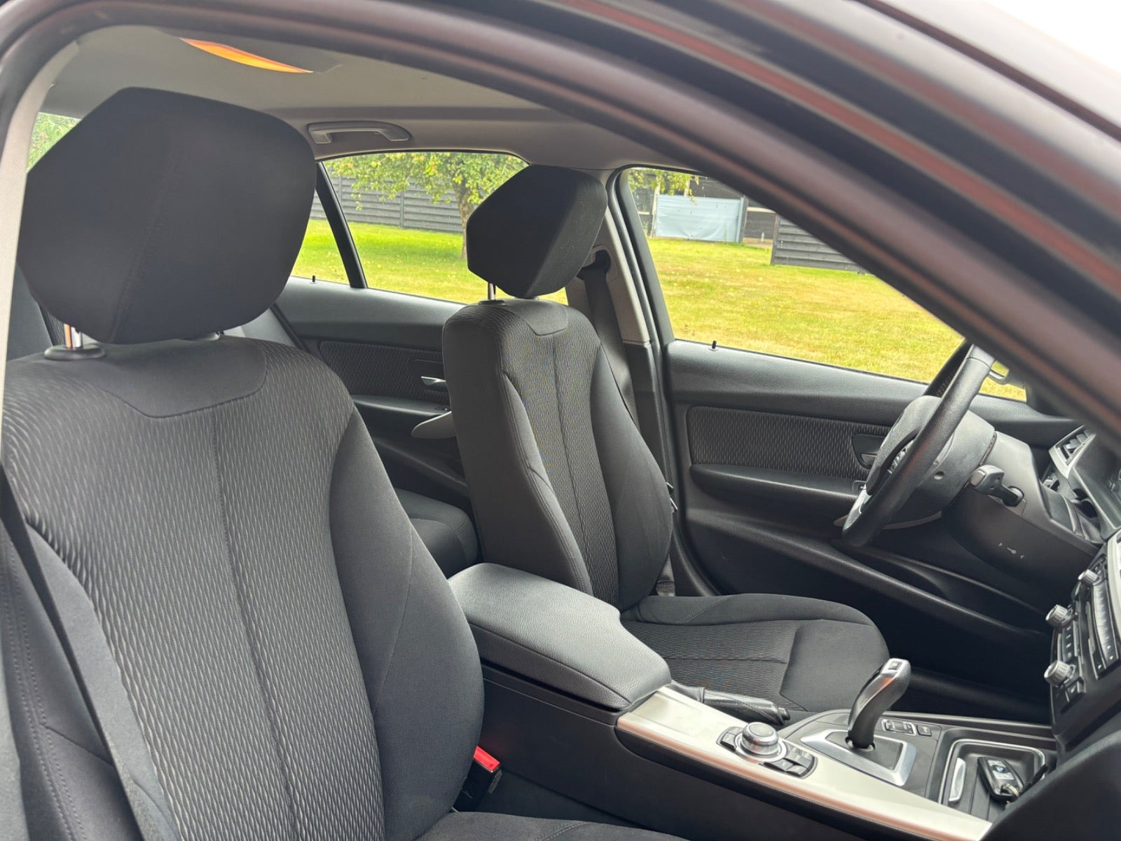 undefined BMW 320d fra 2012