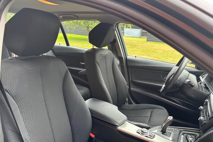 undefined BMW 320d fra 2012
