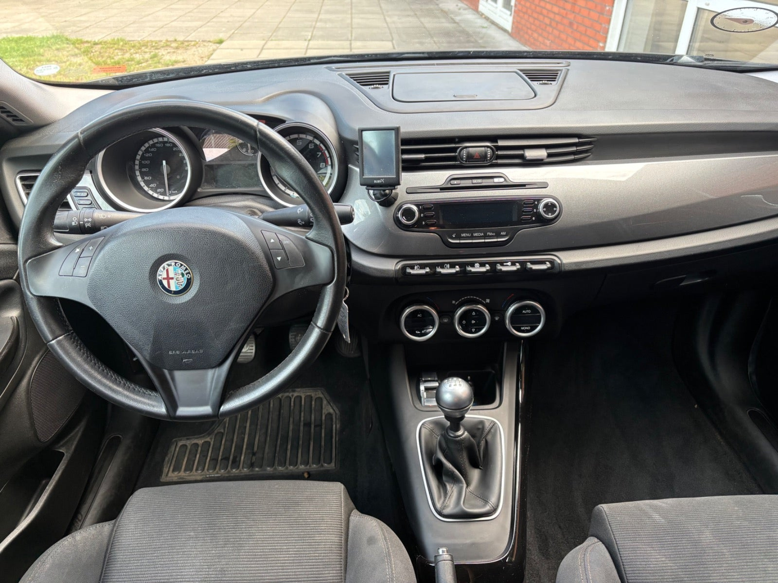 undefined Alfa Romeo Giulietta fra 2011