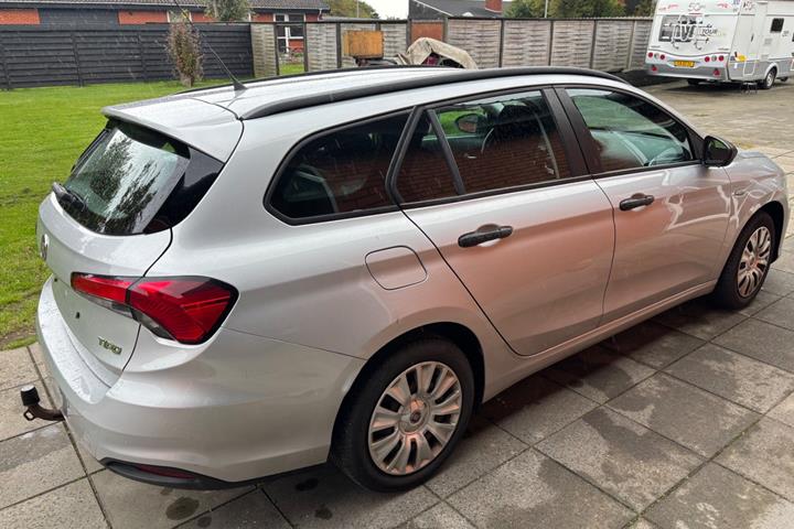 undefined Fiat Tipo fra 2017