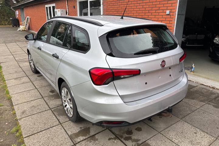 undefined Fiat Tipo fra 2017