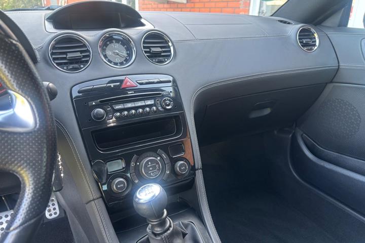 undefined Peugeot RCZ fra 2010