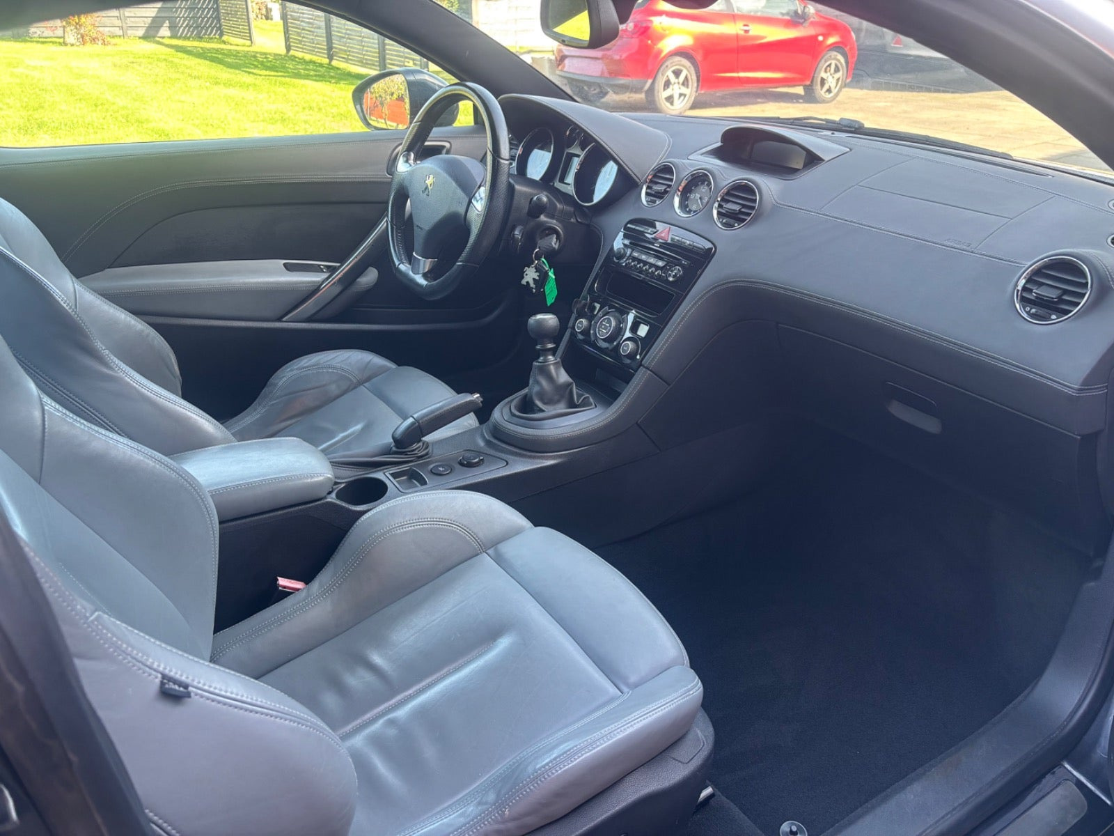 undefined Peugeot RCZ fra 2010