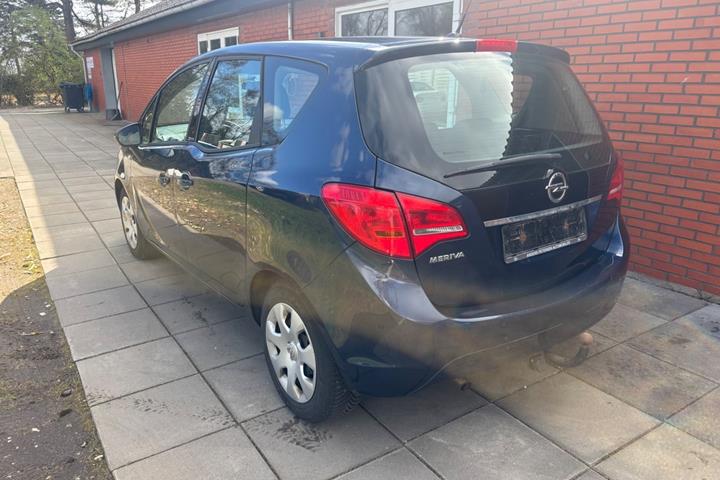 undefined Opel Meriva fra 2014