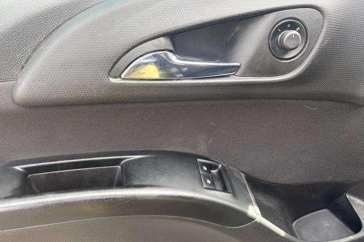 undefined Opel Meriva fra 2014