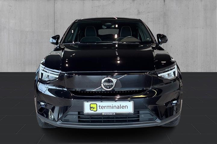 Sort Volvo C40 fra 2023