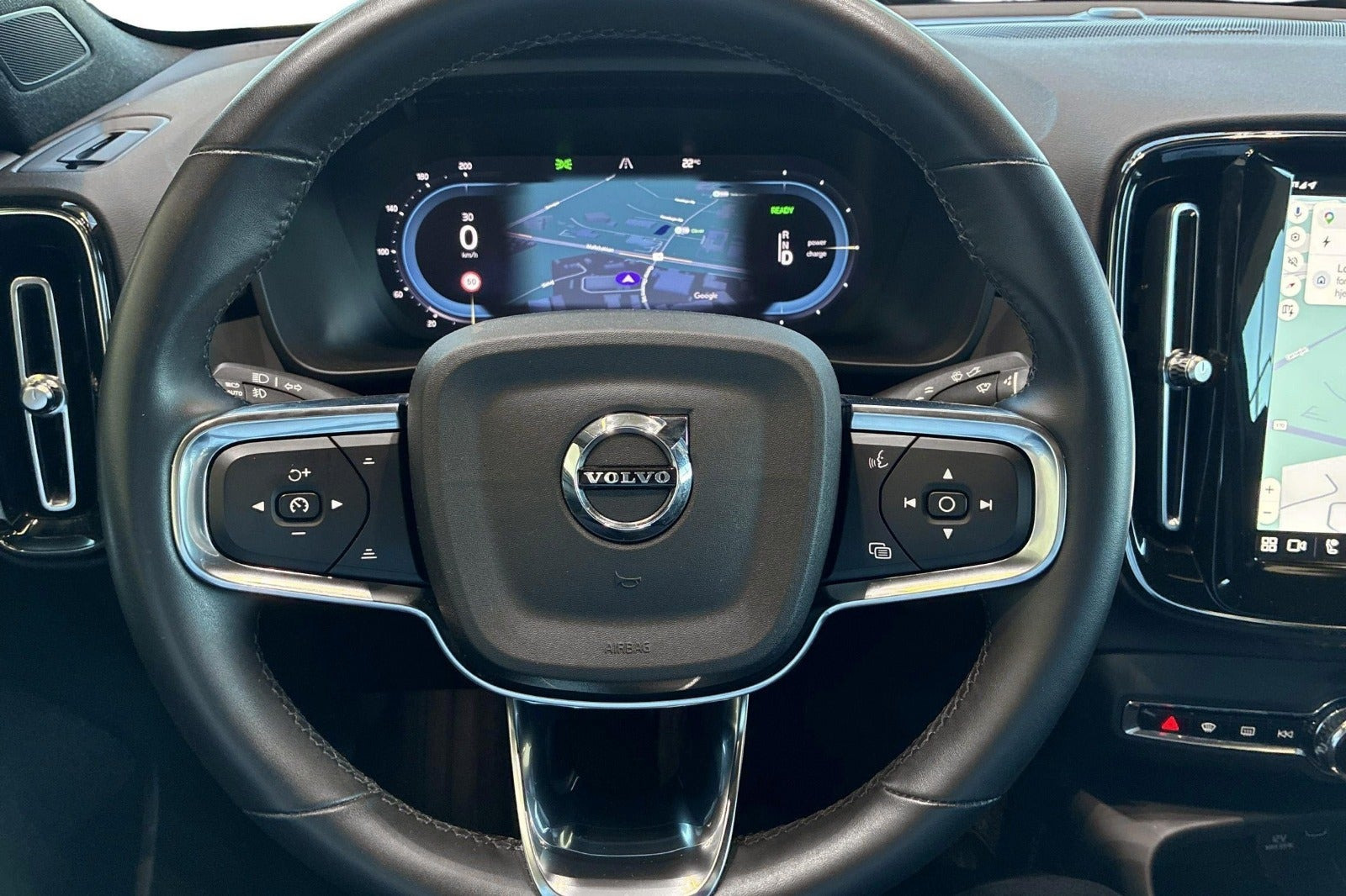 Sort Volvo C40 fra 2023