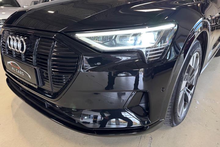 undefined Audi e-tron fra 2020