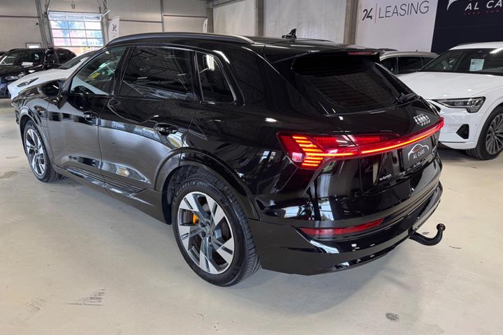 undefined Audi e-tron fra 2020