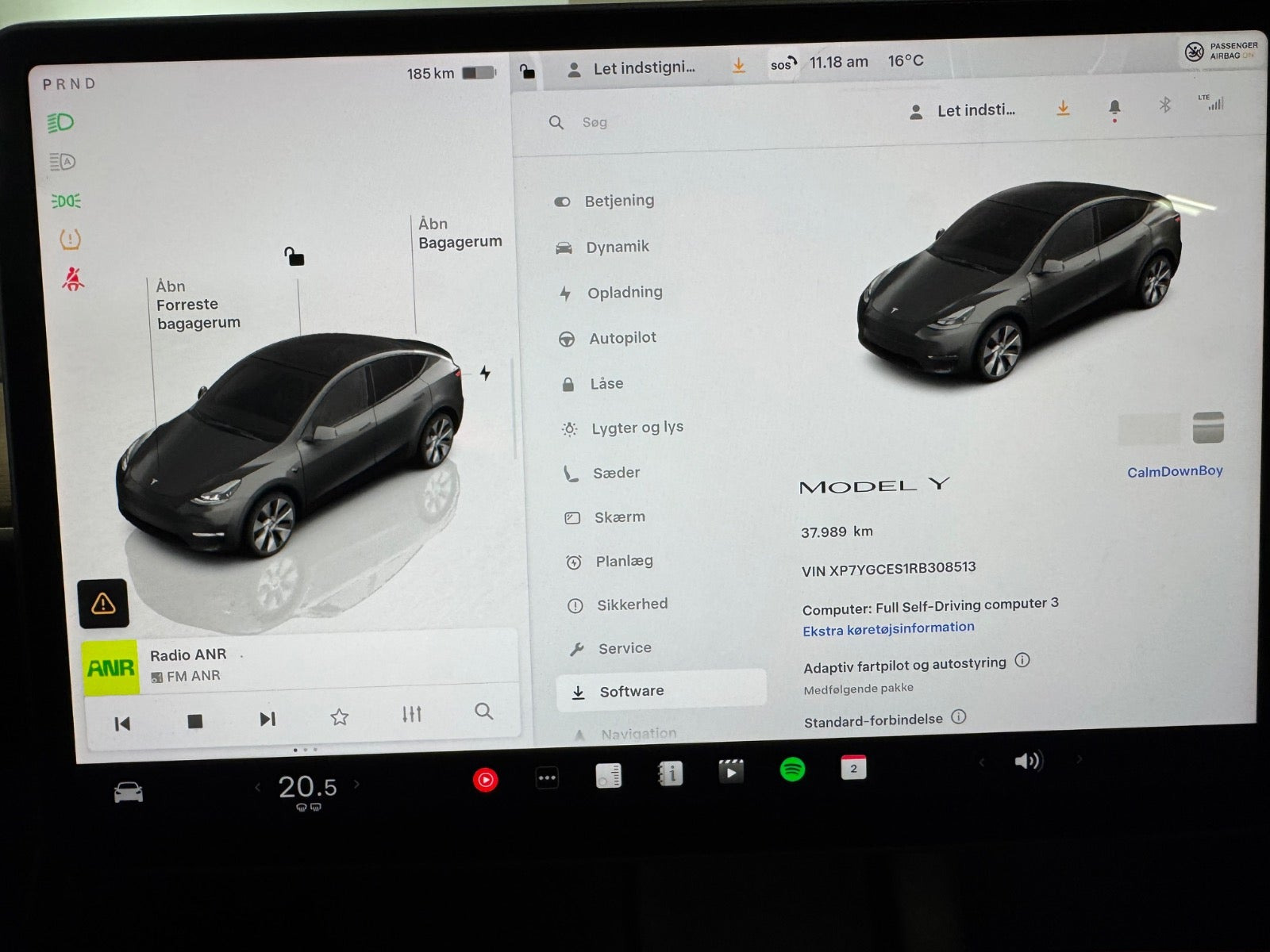 undefined Tesla Model Y fra 2024