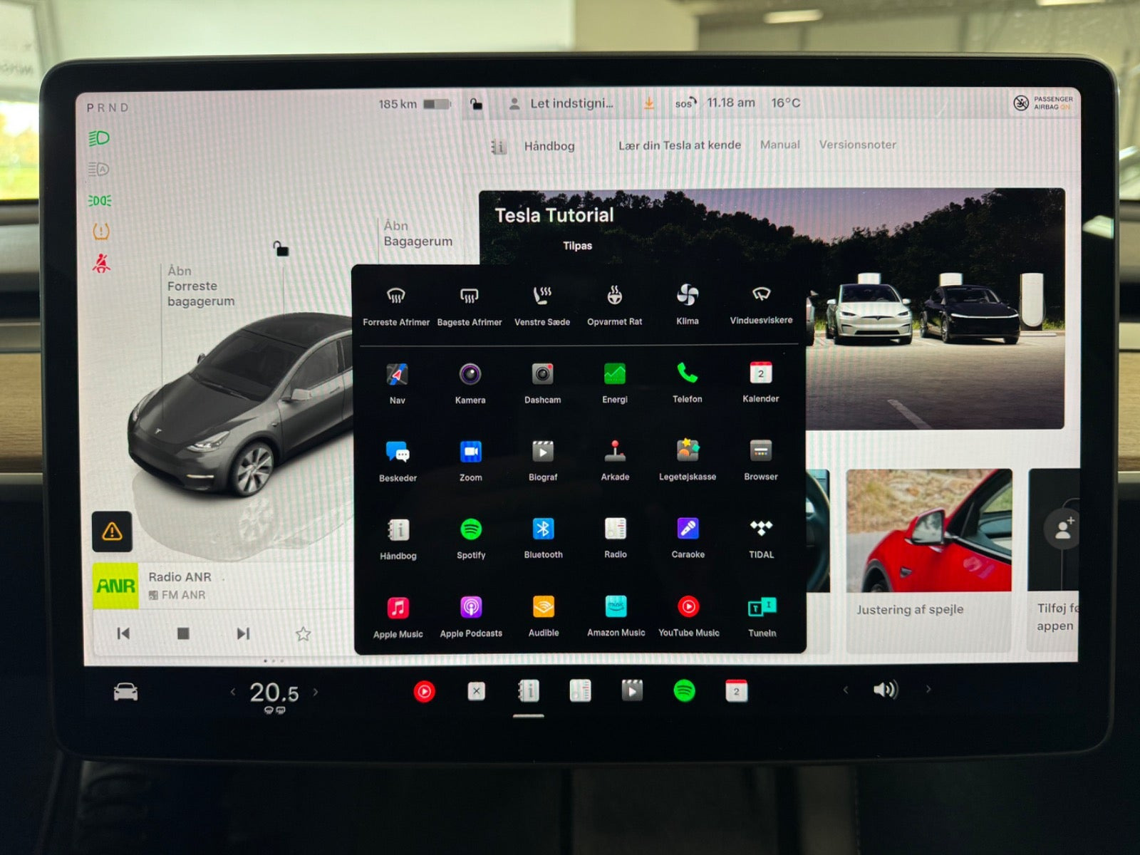 undefined Tesla Model Y fra 2024