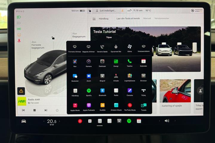 undefined Tesla Model Y fra 2024