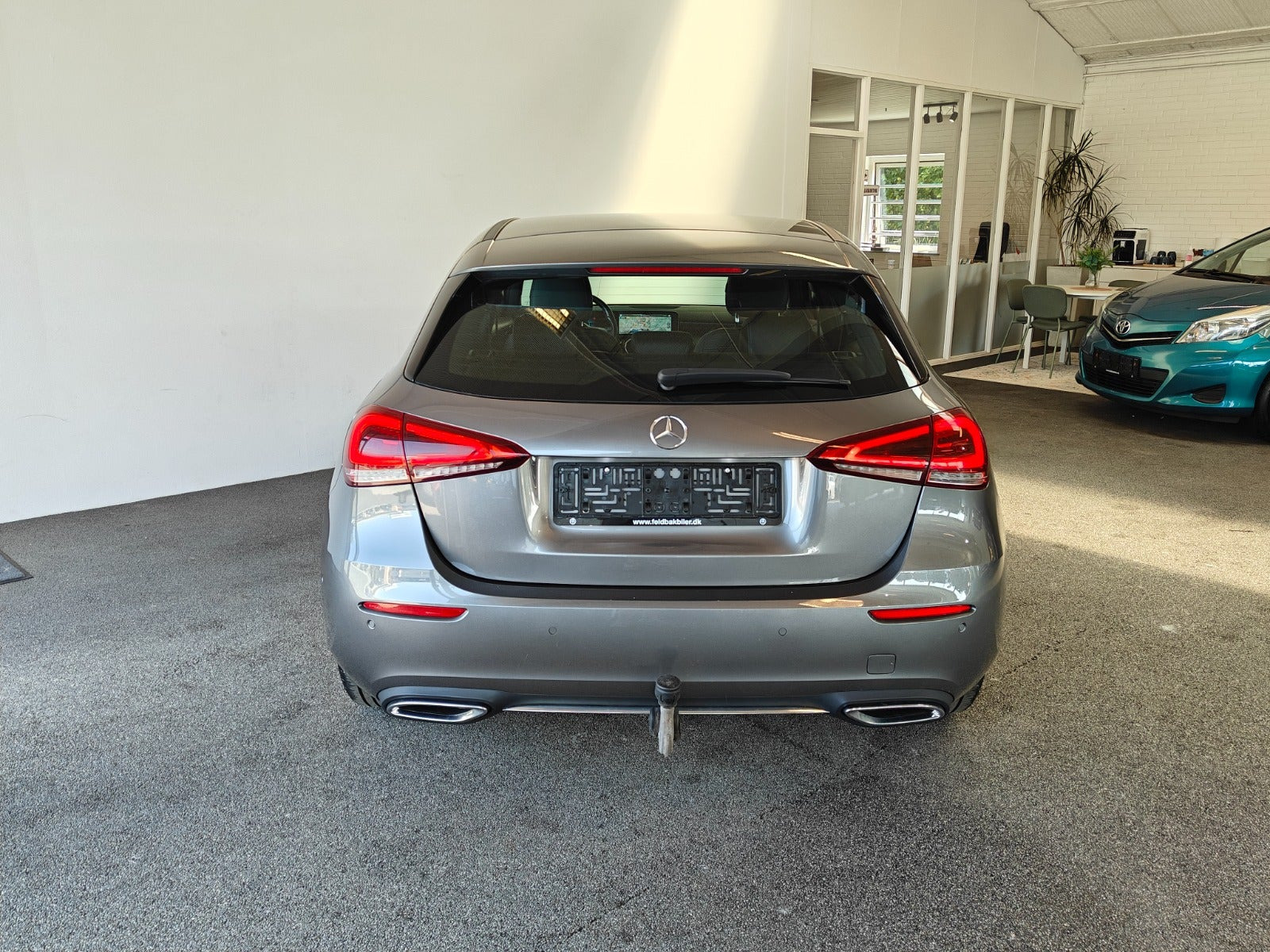 Grå Mercedes A200 fra 2018