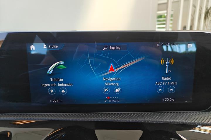 Grå Mercedes A200 fra 2018