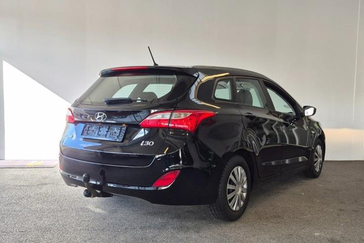 Sort Hyundai i30 fra 2016