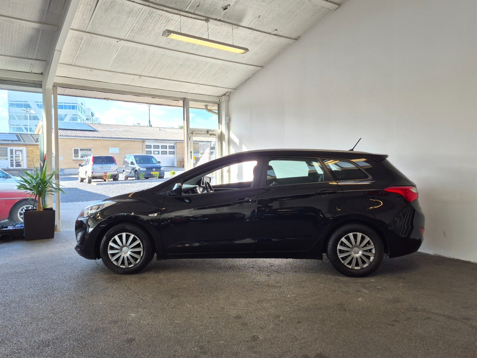 Sort Hyundai i30 fra 2016