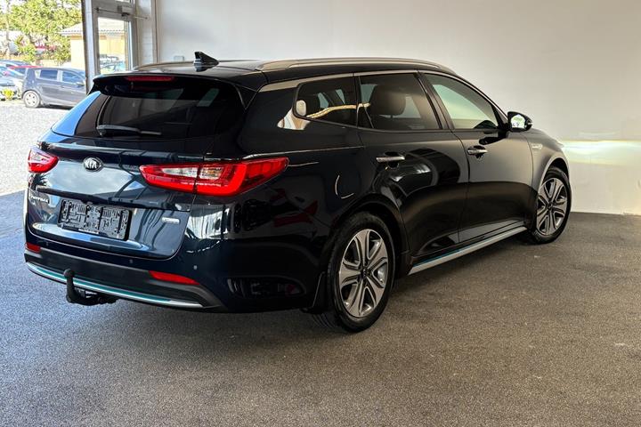 Blå Kia Optima fra 2018