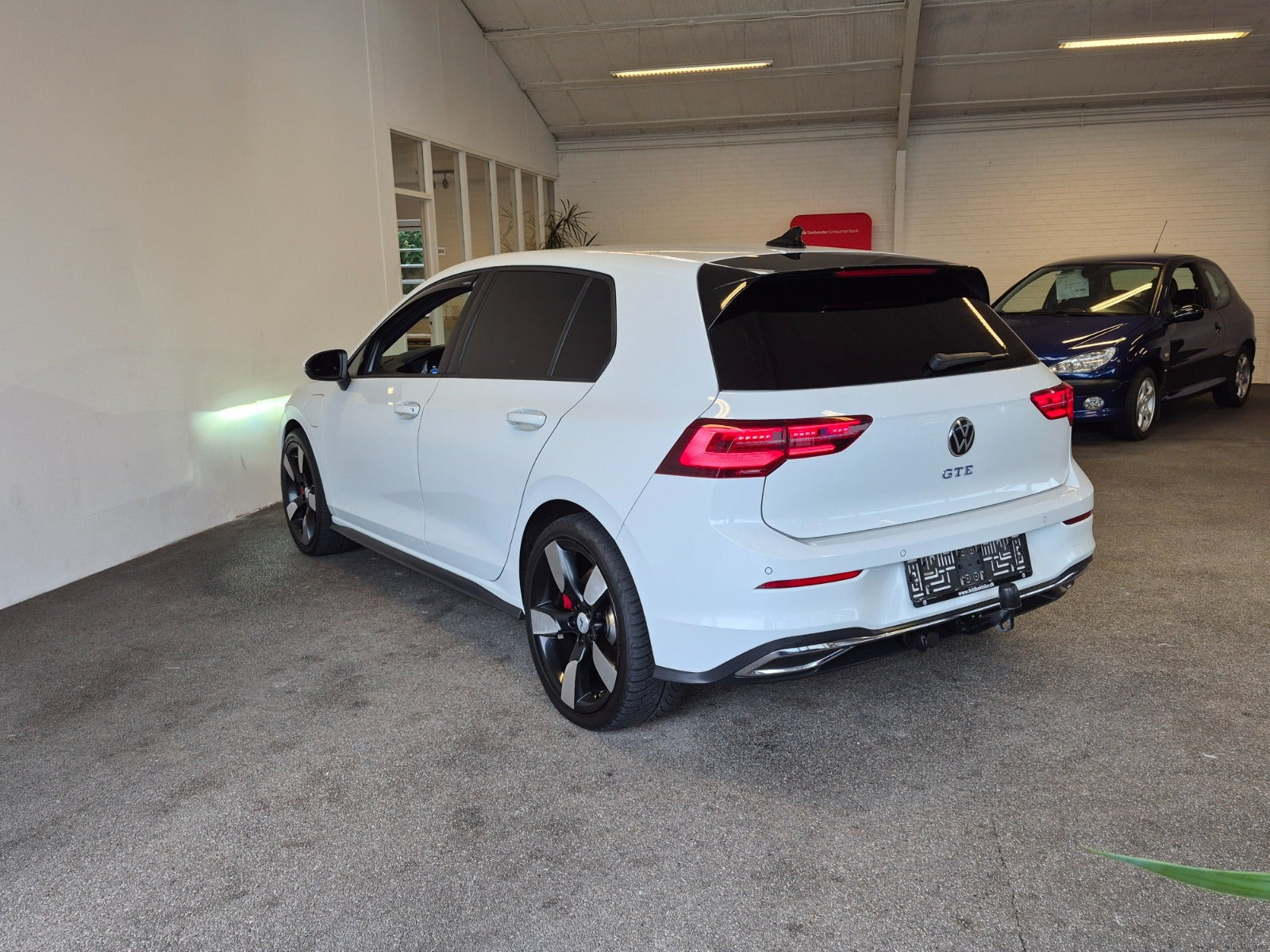 Hvid VW Golf VIII fra 2021