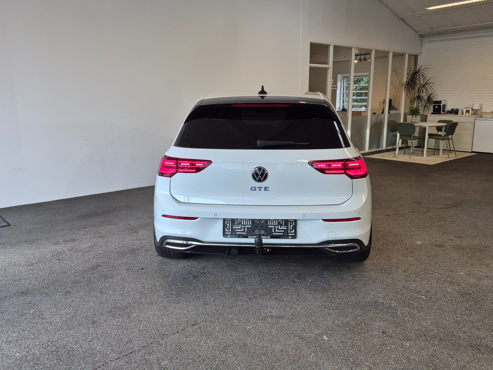 Hvid VW Golf VIII fra 2021