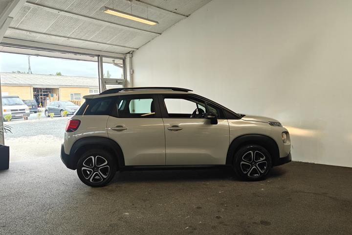 Grå Citroën C3 Aircross fra 2020