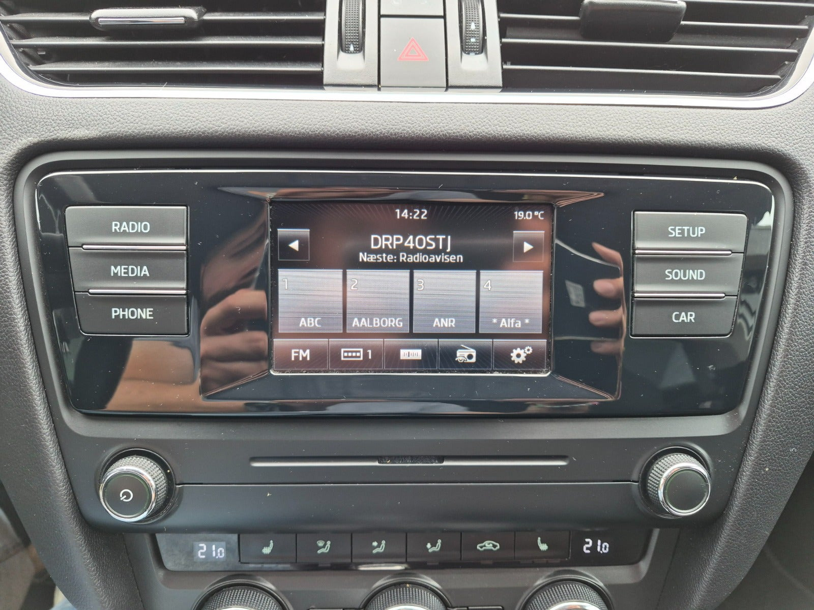 Hvid Skoda Octavia fra 2015