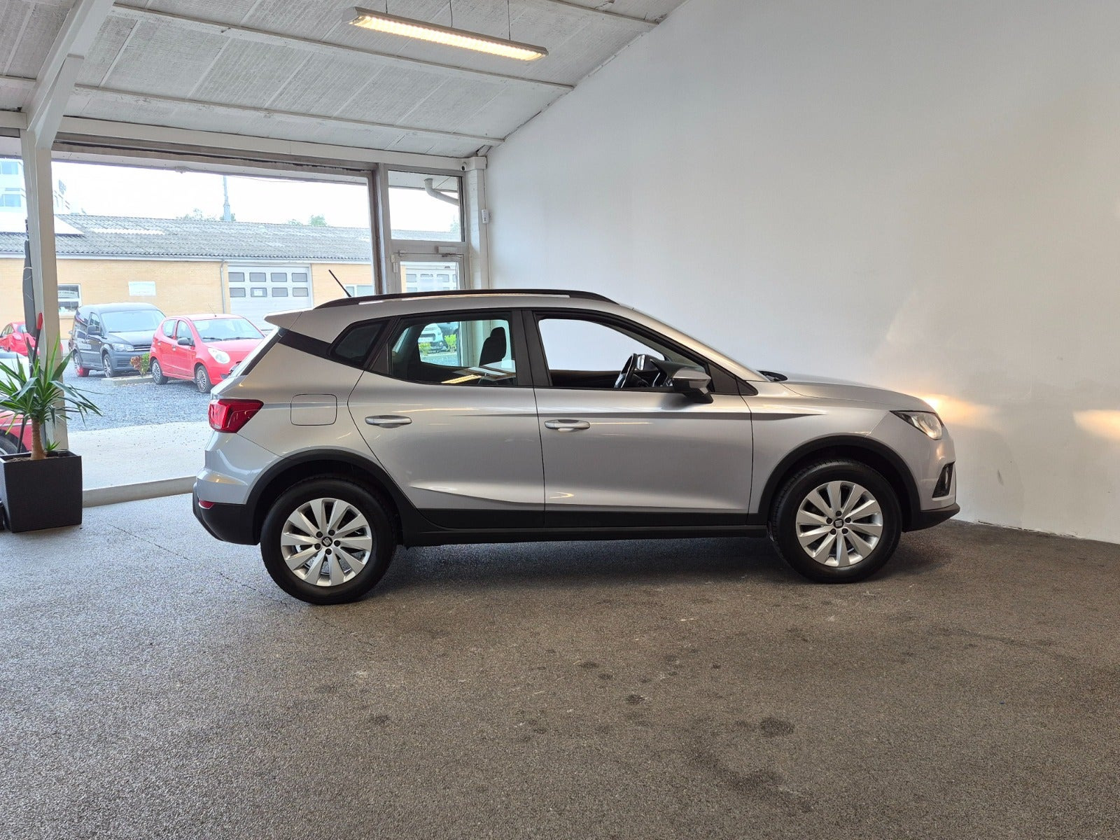 Sølv Seat Arona fra 2019