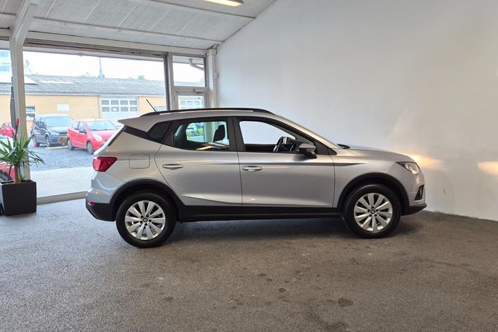 Sølv Seat Arona fra 2019